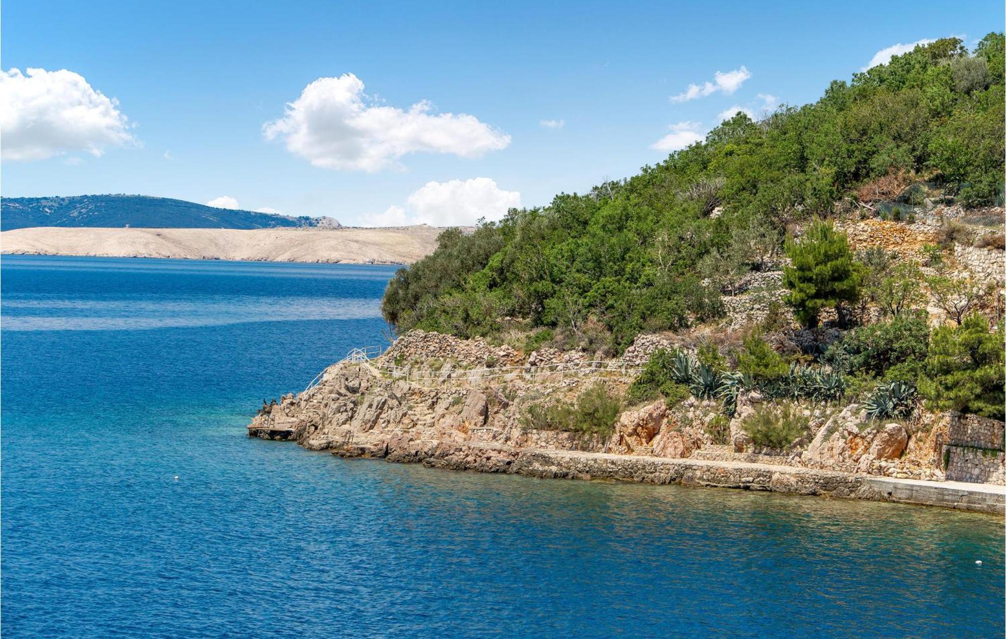 Cozy Apartment In Starigrad With House Sea View Exterior foto
