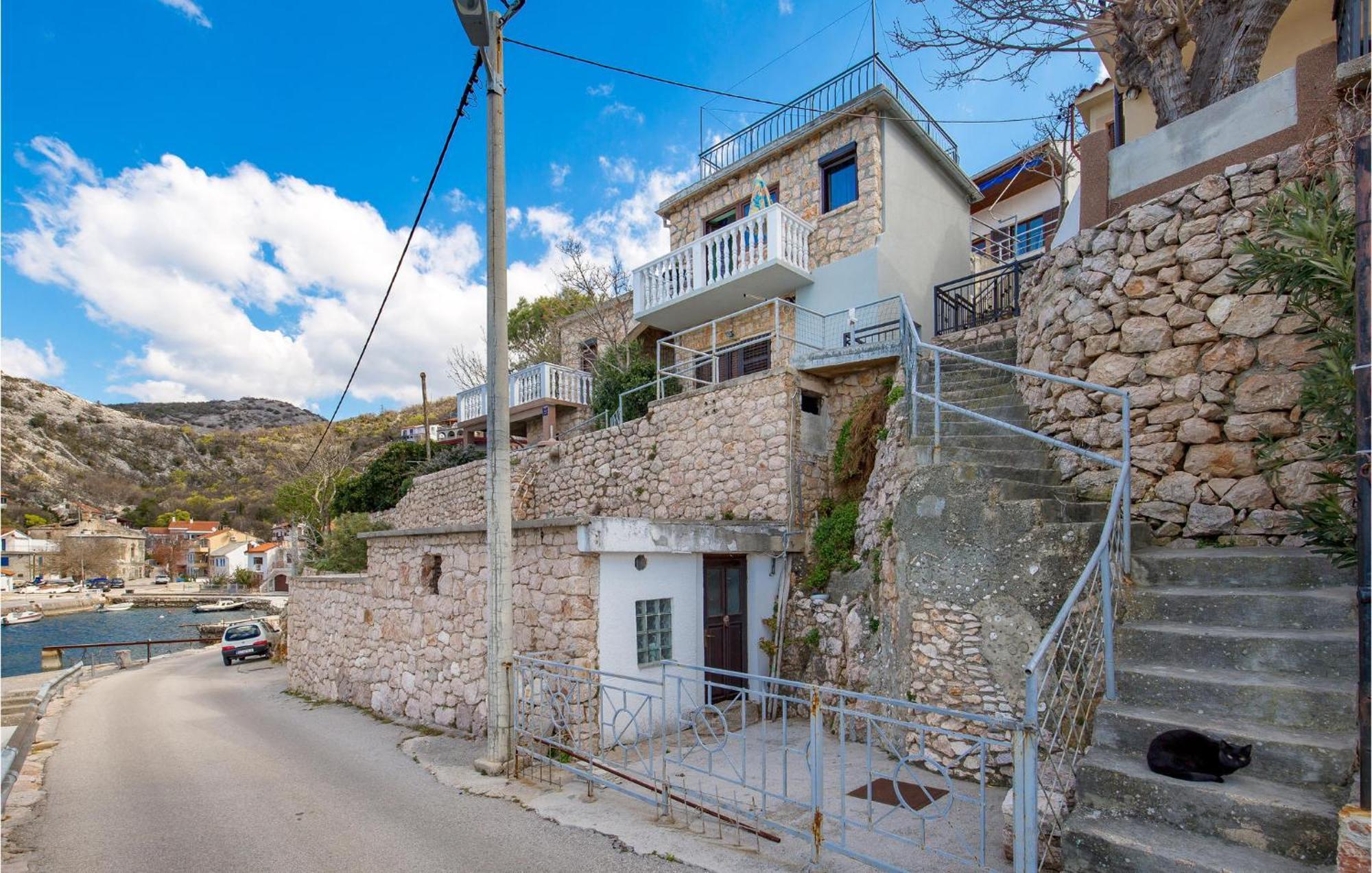 Cozy Apartment In Starigrad With House Sea View Exterior foto